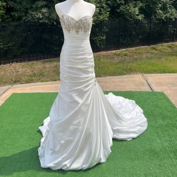 NWT Maggie Sottero Bridal Gown Strapless Diamond White Satin Size 8 - Picture 7 of 15
